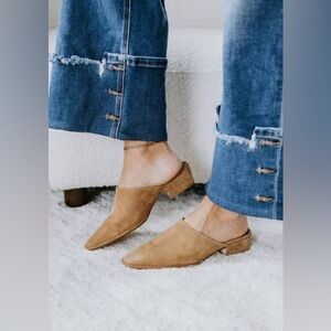 Steve Madden Tan Mules for Women